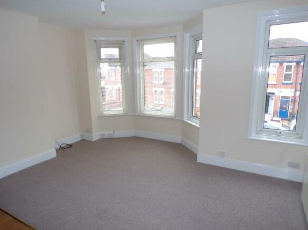 Lot: 155 - A PAIR OF TWO-BEDROOM FLATS FOR INVESTMENT - Library Photo of First Floor Lounge when vacant